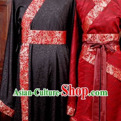 Traditional Chinese Black and White Wedding Dresses for Men and Women