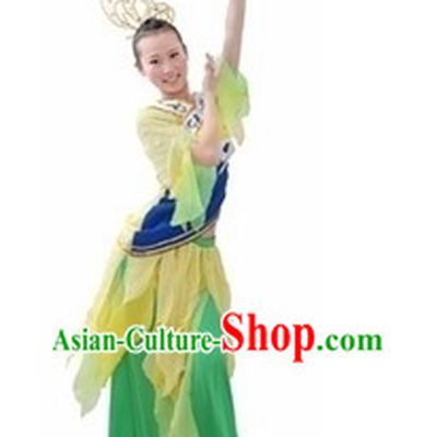 Ancient Chinese Dance Costumes and Hat for Women