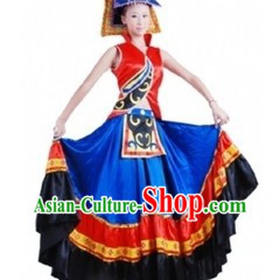 Chinese Yi Tribe Clothing and Hat for Women