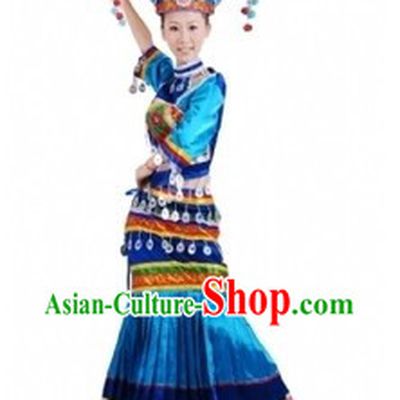 Traditional Chinese Zhuang Tribe Clothes and Headdress for Women