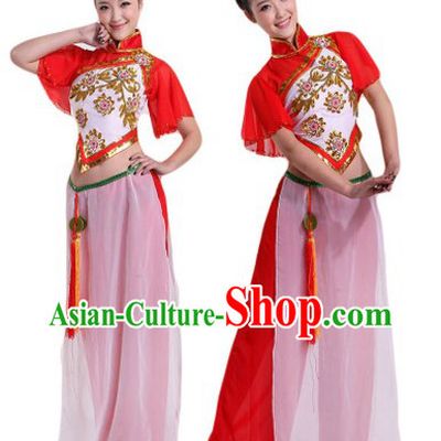 Traditional Chinese Group Dance Stage Performance Costumes and Headpieces