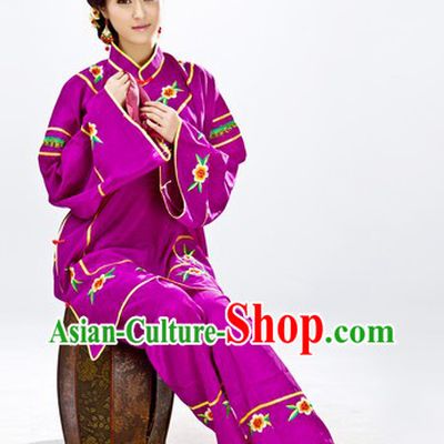 Traditional Chinese Fan Dance Costumes