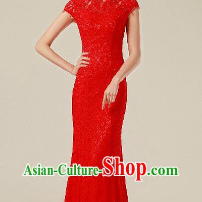 Traditional Chinese Wedding Red Lace Cheongsam Qipao and Hair Accessories for Brides