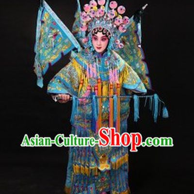 Traditional Chinese Peking Opera Mu Guiying Costumes and Helmet