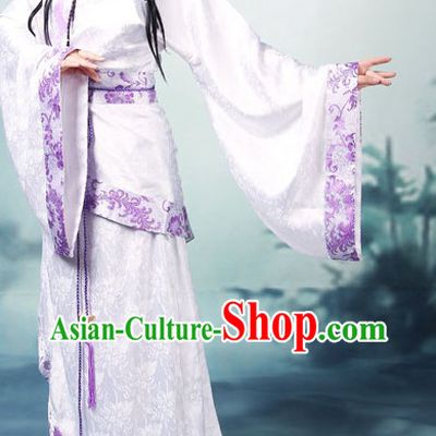 Ancient Chinese Han Dynasty Qu Ju Clothing Set and Hair Accessories for Lady