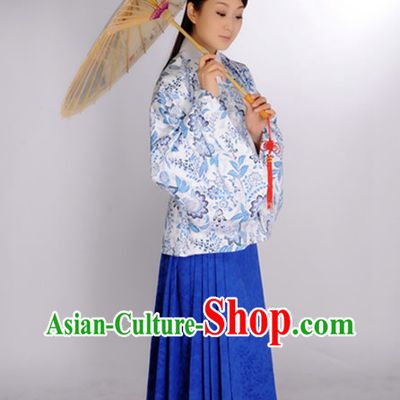 Ancient Chinese Ming Dynasty Clothes for Ladies