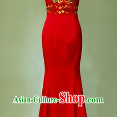 Traditional Chinese Classical Cloud Shoulder Wedding Evening Dress for Brides