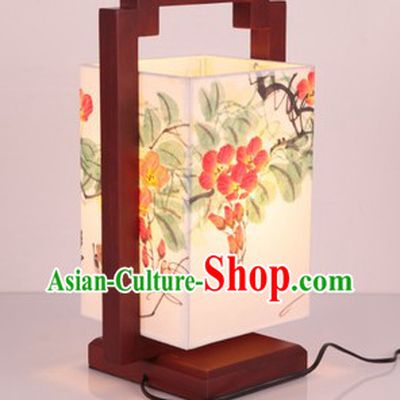 Classic Hand Painted Traditional Chinese Flower Painting Reading Desk Lantern