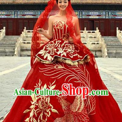 Traditional Chinese Red Phoenix Wedding Veil Clothing Skirt Evening Dress