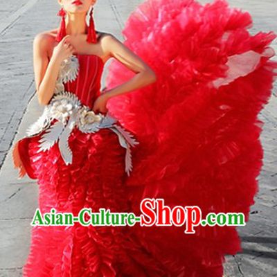 Traditional Chinese Red Phoenix Wedding Evening Dress