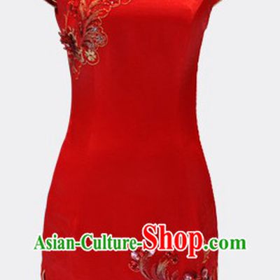 Traditional Chinese Red Short Cheongsam for Women