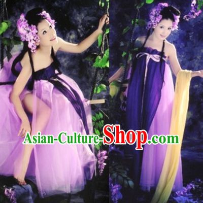 Ancient Chinese Tang Dynasty Beautiful Women Costumes