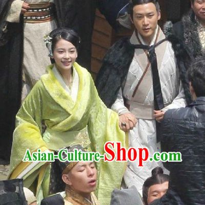 Ancient Chinese Han Dynasty Couple Costumes for Men and Women