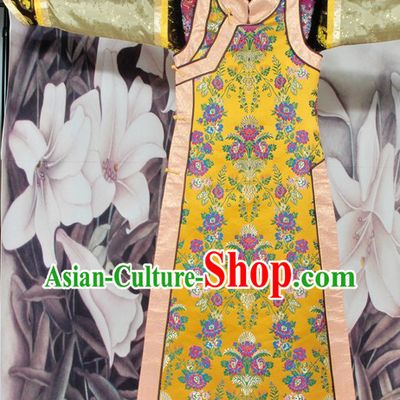 Traditional Chinese Qing Dynasty Empress Clothing Suit