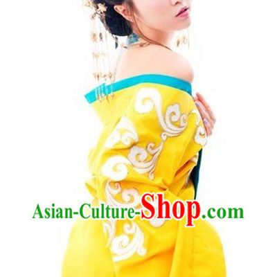 Yellow Ancient Chinese Tang Dynasty Concubine Costumes Complete Set