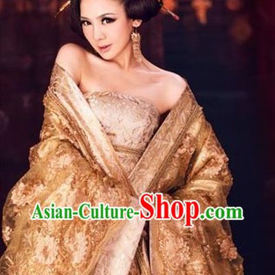 Golden Traditional Ancient Chinese Empress Costume