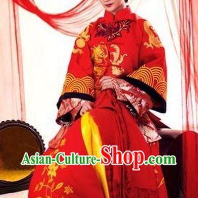 Red Chinese Classical Wedding Suit for Brides