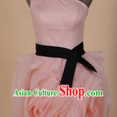 Vera Wang One Shoulder Wedding Dress for Bridesmaid