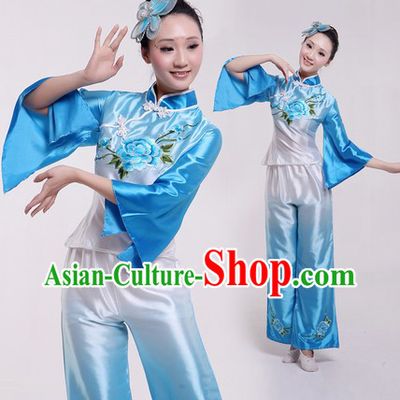 Traditional Chinese Colour Transition Yangge Dance Costume for Women
