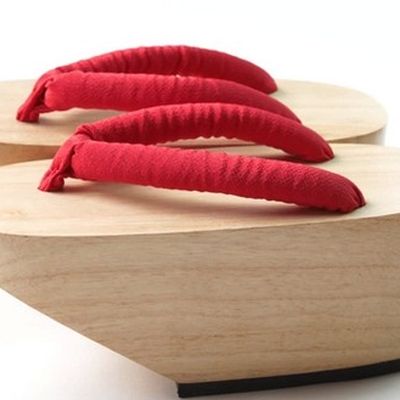 Traditional Japanese Geiko Maiko Okobo Shoes for Women