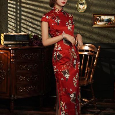 Chinese New Year and Big Ceremony Cheongsam for Women