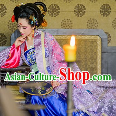 Tang Dynasty Imperial Beauty Clothes with Long Embroidery Trail