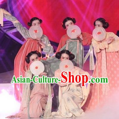 Ancient China Tang Dynasty Lady Dresses and Fan Complete Set