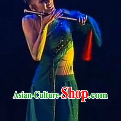 Classical Chinese Dance Costumes for Women
