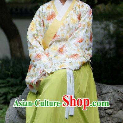 Ancient Chinese Ming Dynasty Attire Complete Set