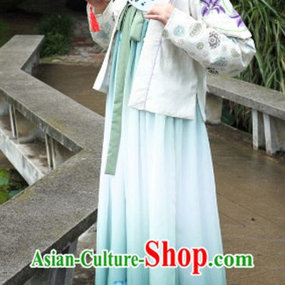 Ancient Chinese Hanfu Attire Complete Set for Women