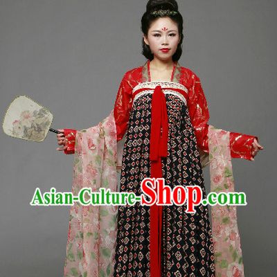 Traditional Chinese Tang Dynasty Clothing and Fan Complete Set