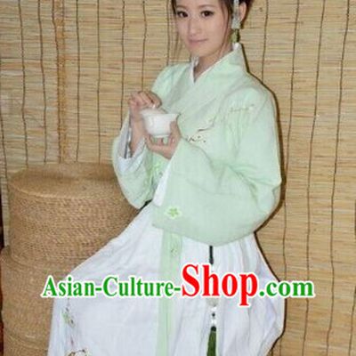 Ancient Chinese Light Green Lady Clothing