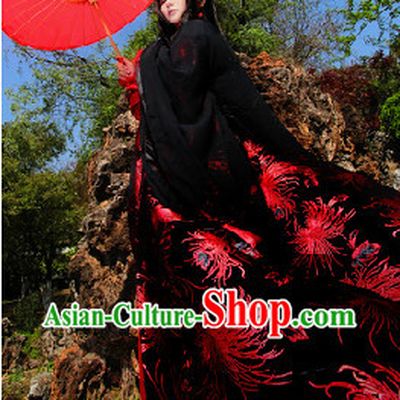 Ancient Chinese Empress Cosplay Long Tail Costumes and Red Umbrella Complete Set for Ladies