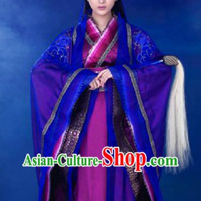 Ancient Chinese Swordswoman Costumes and Headwear Complete Set