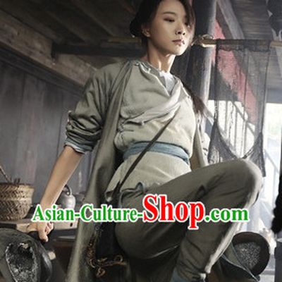 Chinese Kung Fu Girl Traditional Costumes