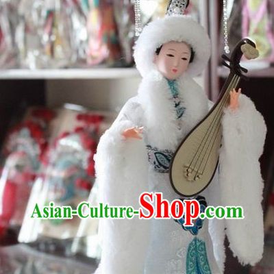 Handmade Beijing Silk Figurine Doll - Beauty Wang Zhaojun