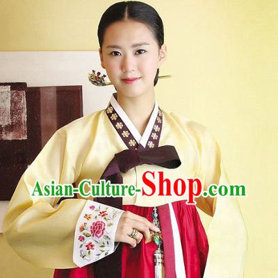 Korean Traditional Clothing for Women