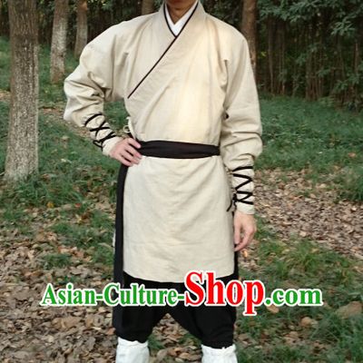 Ancient Chinese Swordsman Hanzhuang and Bamboo Hat