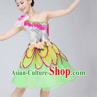 Traditional Chinese Folk Dancing Costumes and Headwear Complete Set for Women