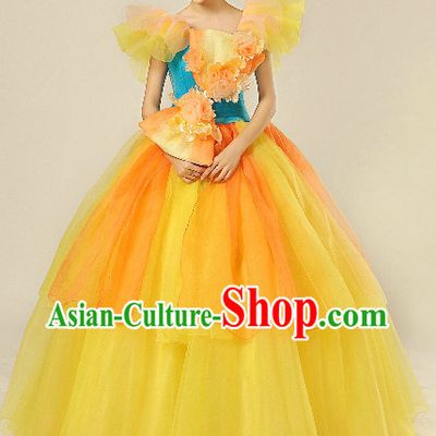 Enchanting Effect Wedding Photo Dresses and Headwear Complete Set for Women