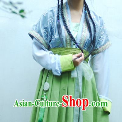 Han Dynasty Traditional Attire for Girls