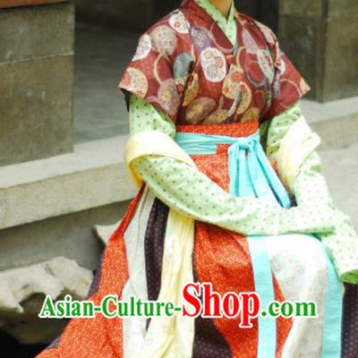 Han Dynasty Female Clothes