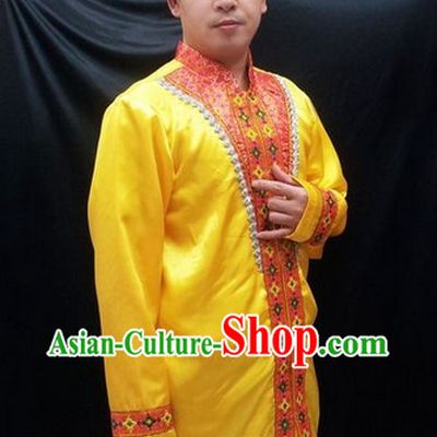 Traditional Indian Dancewear and Hat for Men