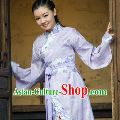 Traditional Chinese Long Clothes for Girl