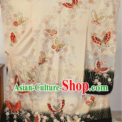 Traditional Japanese Butterfly Kimono Set for Women