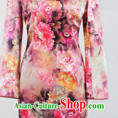 Traditional Chinese Silk Peony Cheongsam
