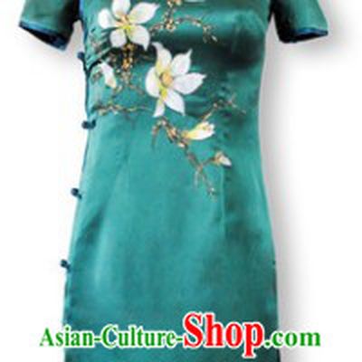 Chinese Silk Green Embroidered Qipao