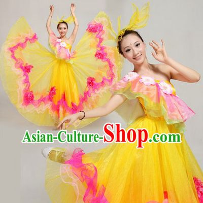 Chinese Festival Parade Dance Costumes and Headwear Complete Set for Women