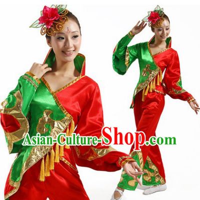 Red and Green Chinese Group Yangge Dance Costumes and Headwear Complete Set for Women
