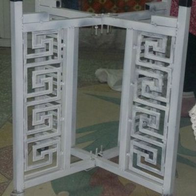Traditional Chinese Hands Carved Wood Drum Cart
